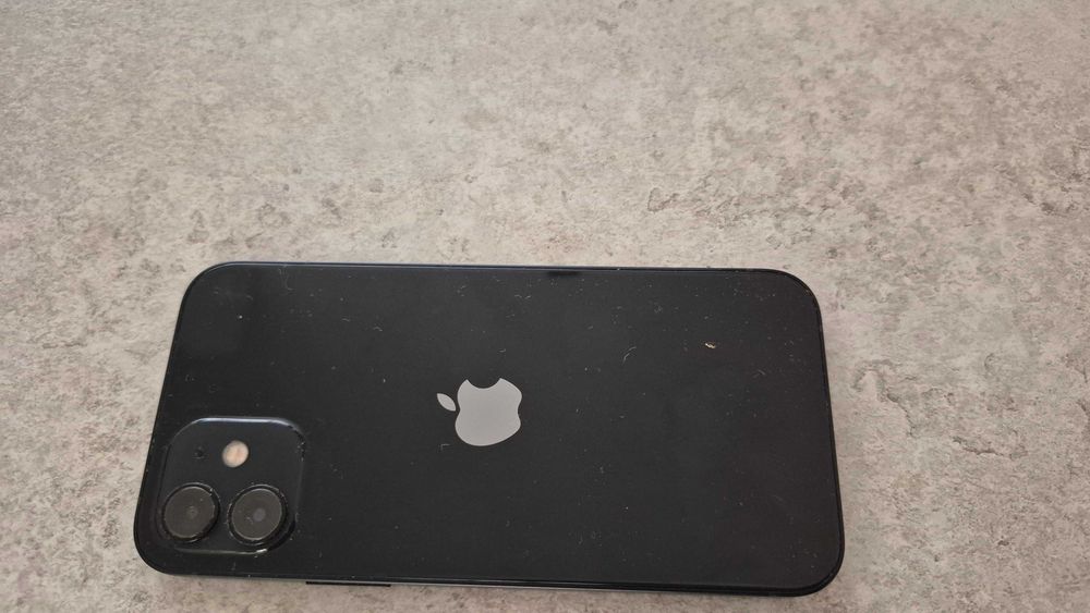 Telefon I phone 12
