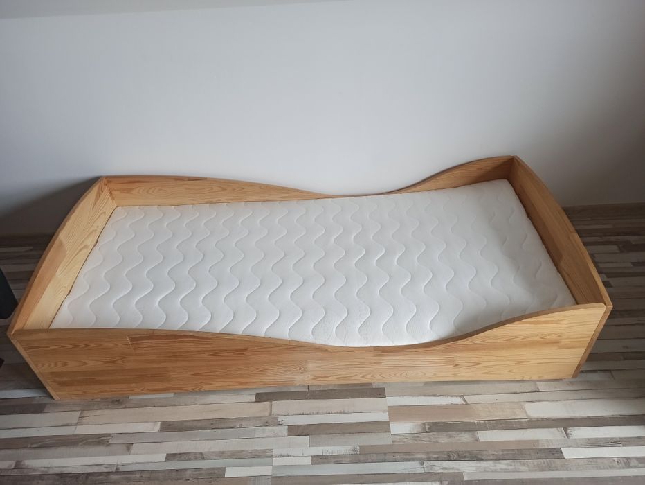 Łóżko 170x80 wraz z materacem