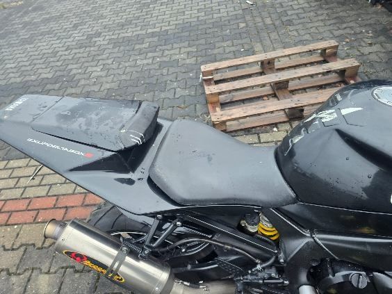 Motocykl Yamaha YZFR1