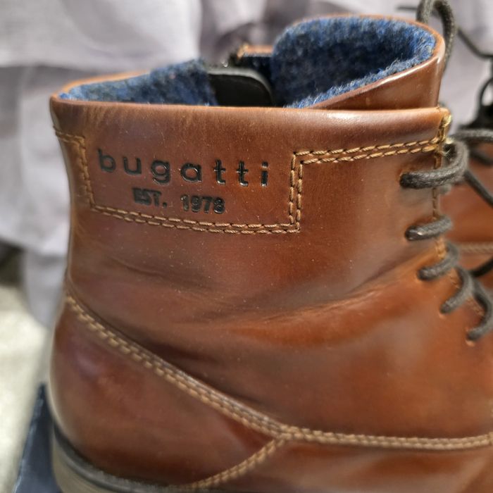 Eleganckie butki Bugatti r.42