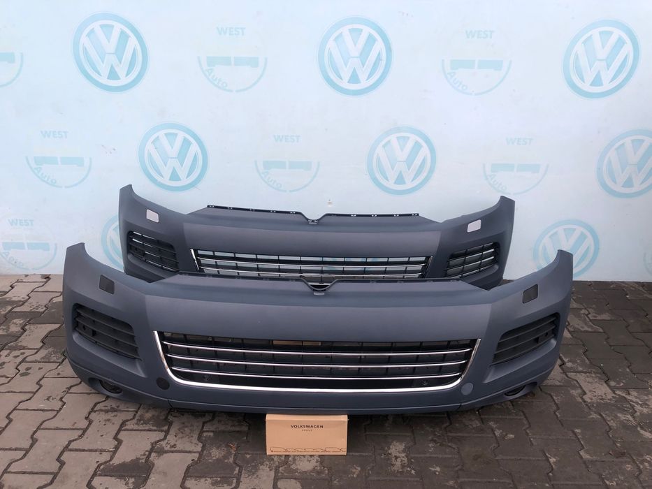 Бампер VW Touareg NF 7P6 передній 2010-2017