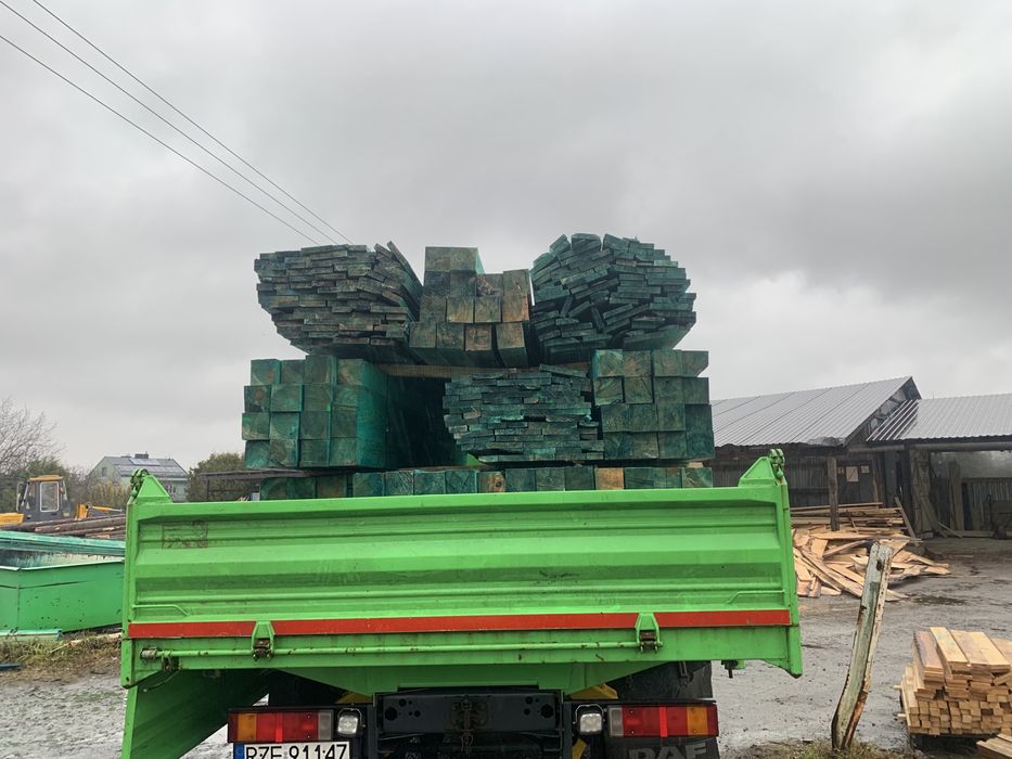 Więźba dachowa jodłowa, deski szalunkowe