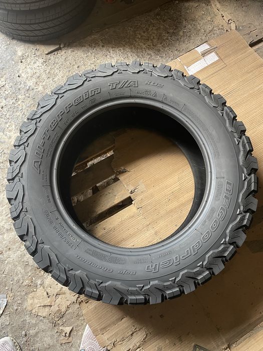 265/60 R18 BFGoodrich All Terrain T/A KO2 / USA / болотні шини