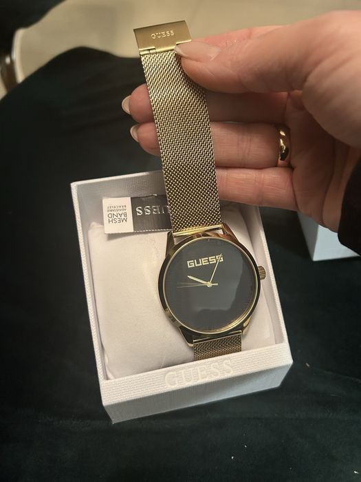 Zegarek Guess  na gwarancji jak nowy