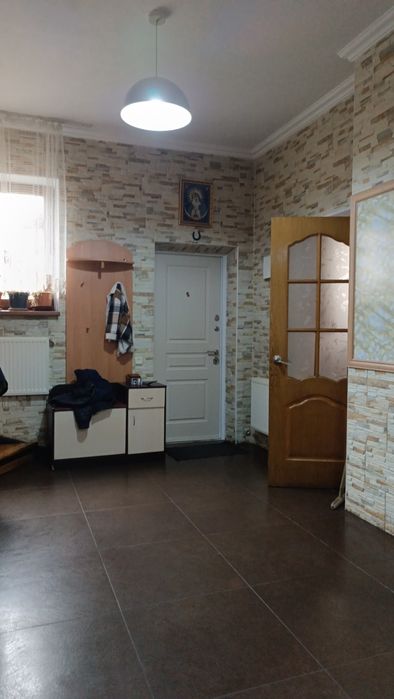 Кімната для дівчини