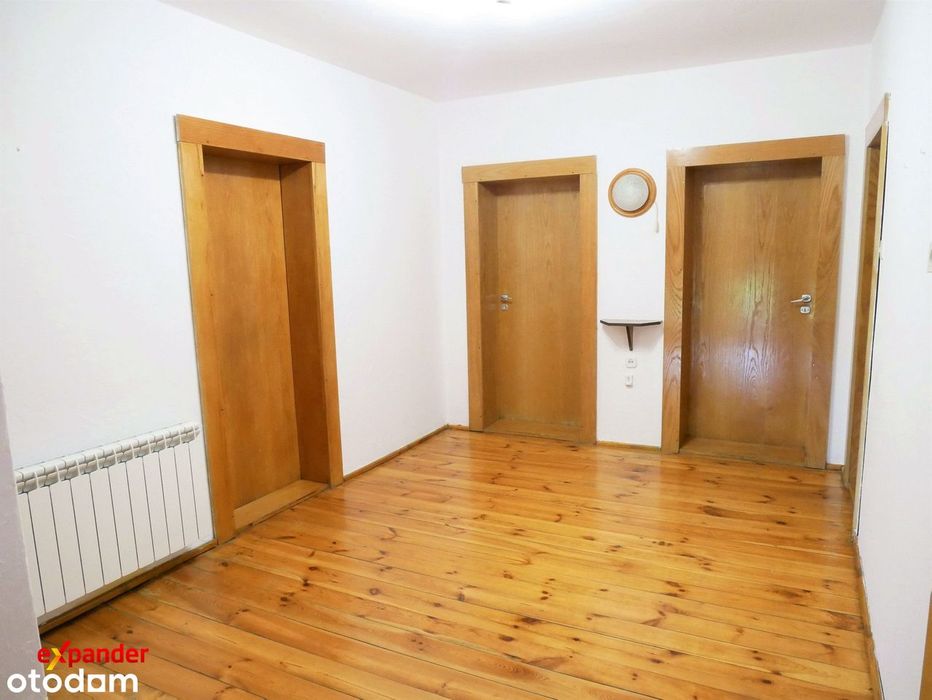 Willa pod Wrześnią na dużej działce 3130m2