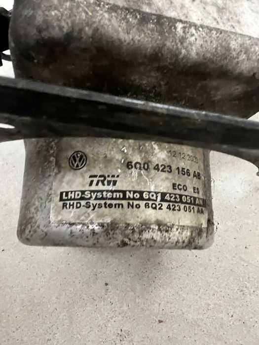 Bomba de direção assistida eletro-hidráulica TRW / VW