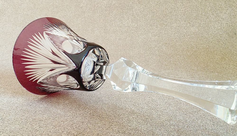 Piękny, duży, przedwojenny, kryształowy kieliszek do wina