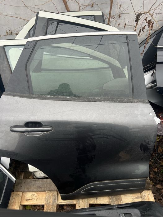 Двери задняя правая Ford escape mk4 дверка задня права форд єскейп мк4