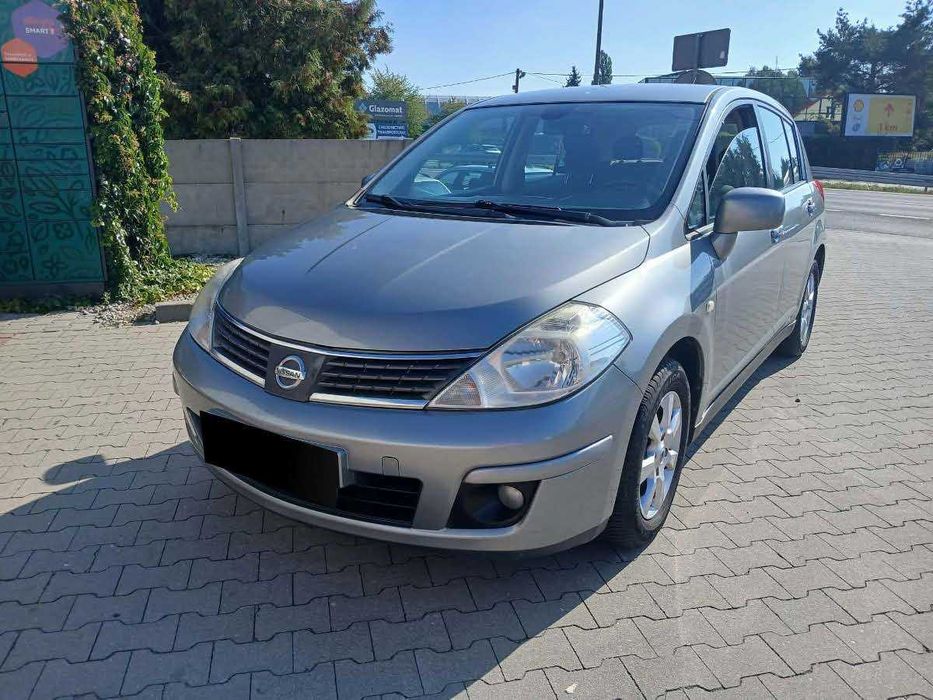 nissan tiida tekna