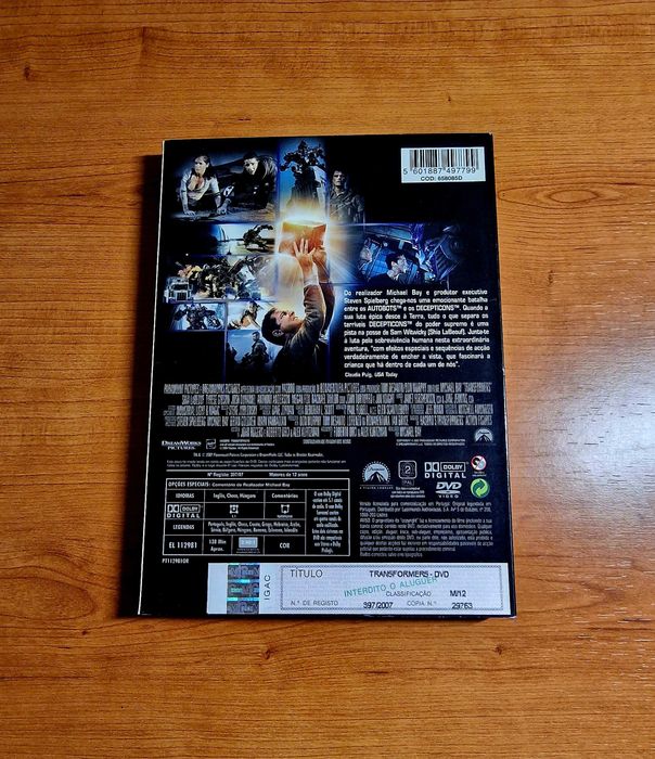 TRANSFORMERS (Michael Bay/Steven Spielberg) Megan Fox / Shia LaBeouf