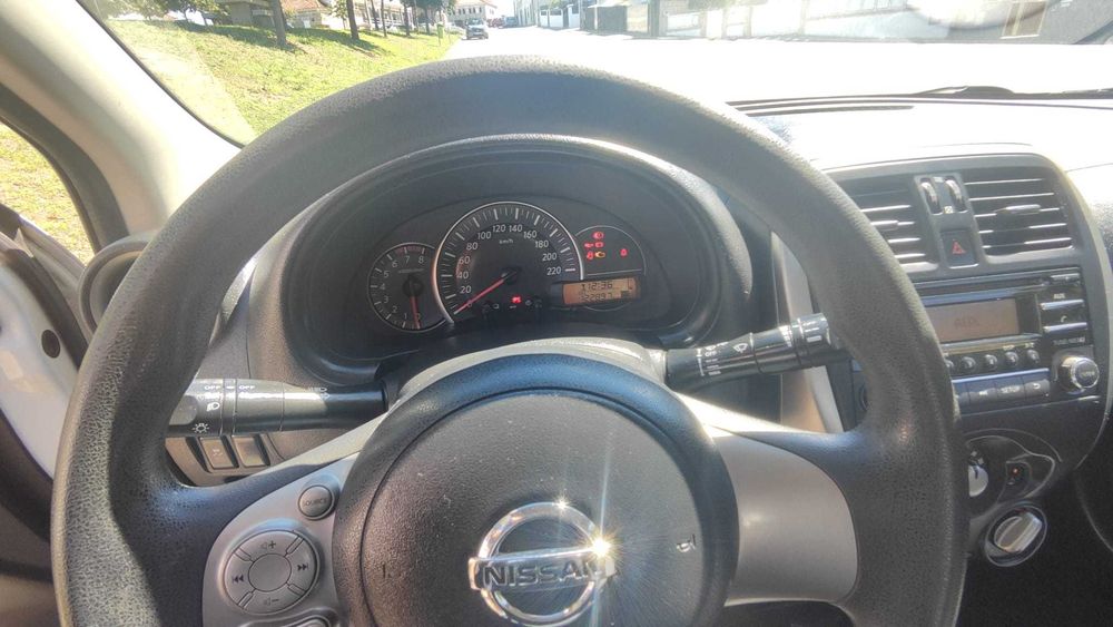 Nissan Micra - Gasolina - Abril - 2017