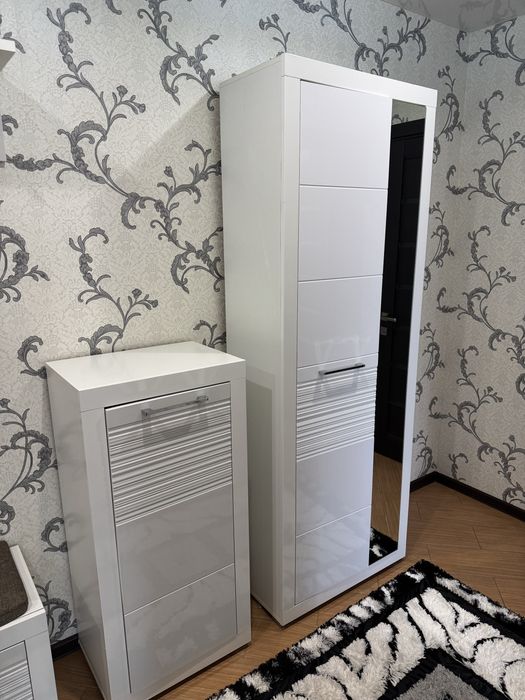 Продам прихожу в ідеальному стані