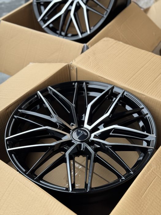 Диски Нові TESLA R18/19/5/114.3 Model 3 Model Y . В Наявності .