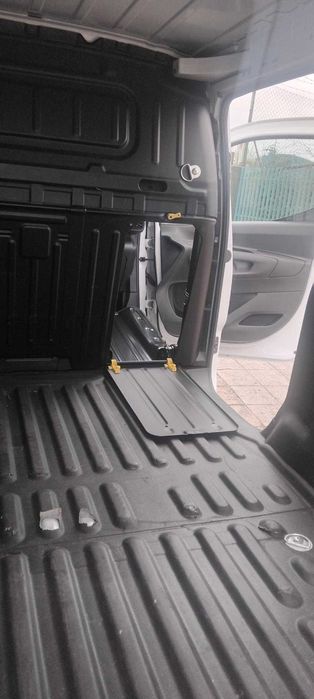 Peugeot Partner Longa 3 Lugares Nacional 2023 IVA Dedutível