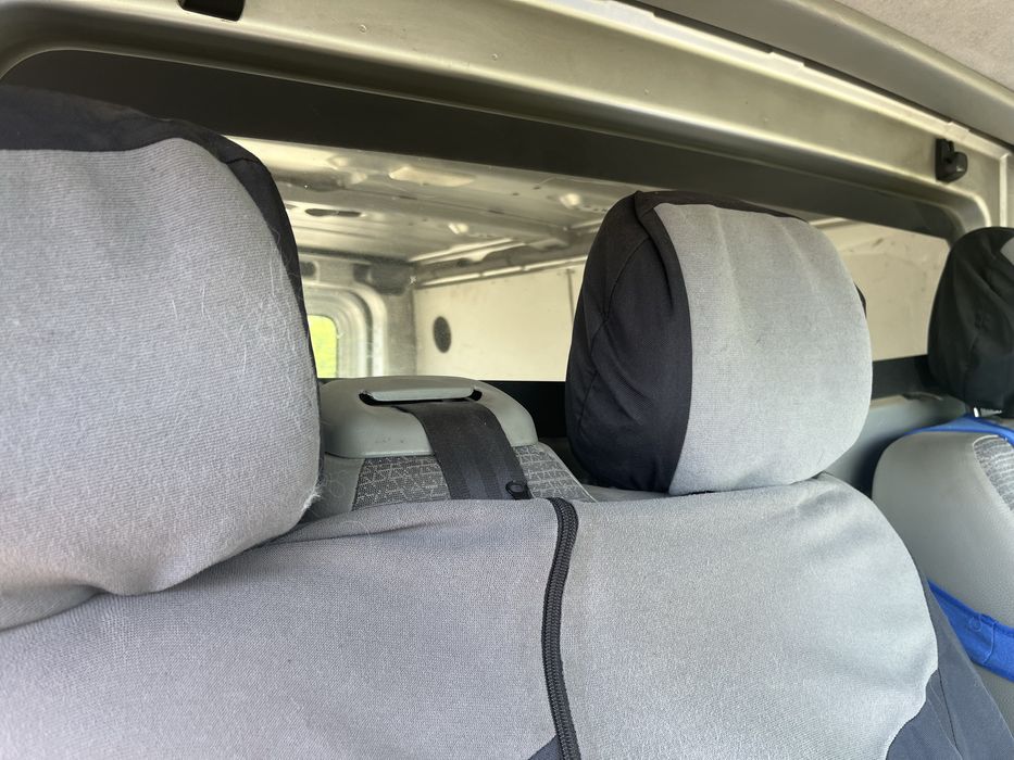 Renault Trafic 2.5 (2010”), 9000$