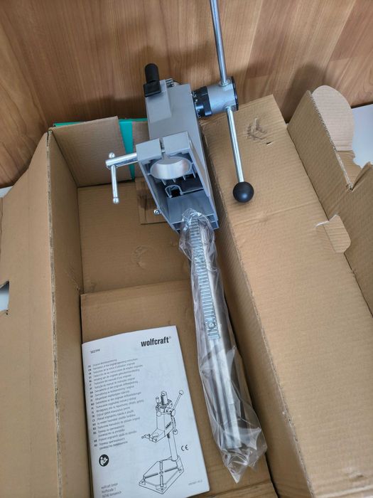 Suporte de bancada para berbequim