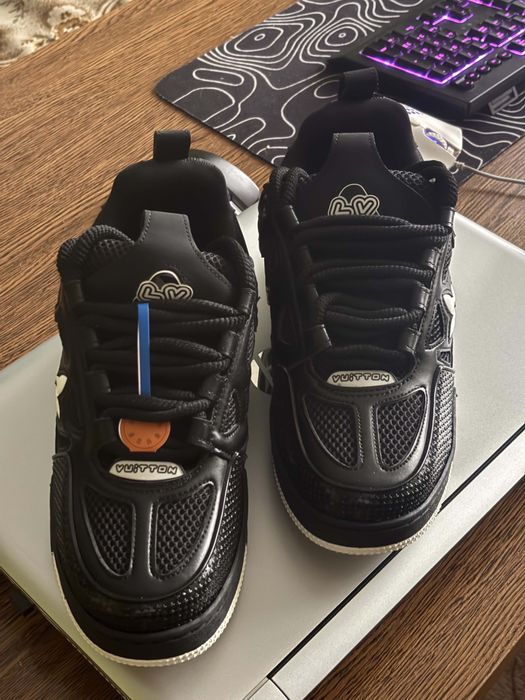 Buty LV Skate czarno-białe