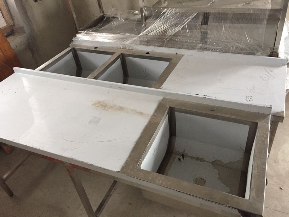 Меблі з нержавійки.Нержавійка.Стіл.Мийка.Полка.Стелаж.Сушка.Витяжка.