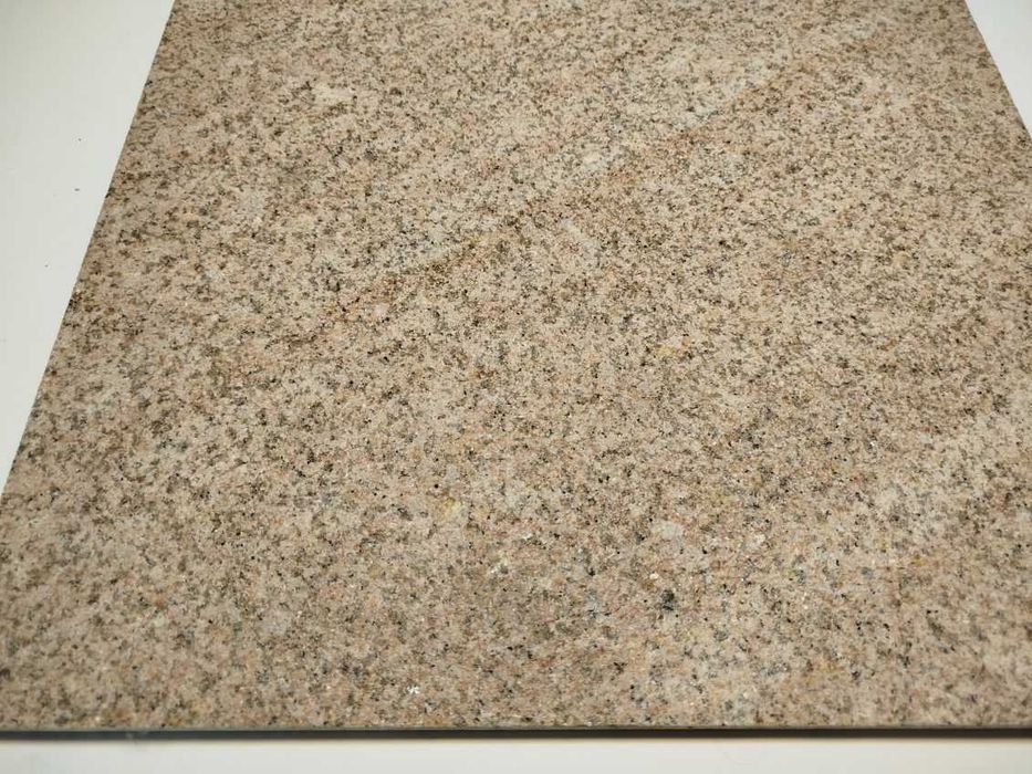 płyta płytka granitowa płomieniowana antypoślizgowa G682 SD Yellow Rock 60x60x2cm