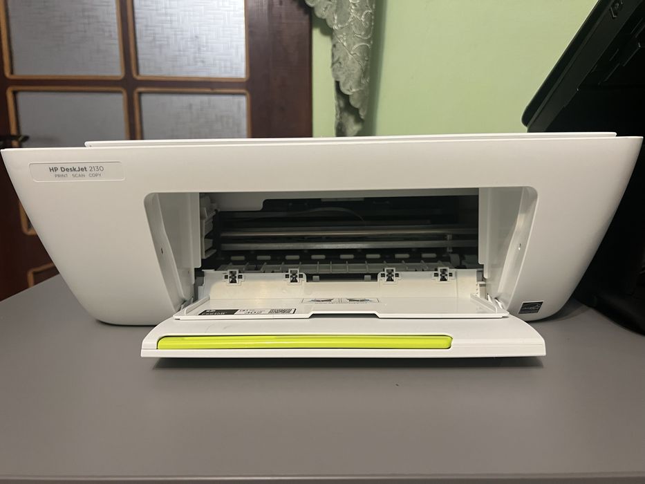 Принтер HP Принтер Canon