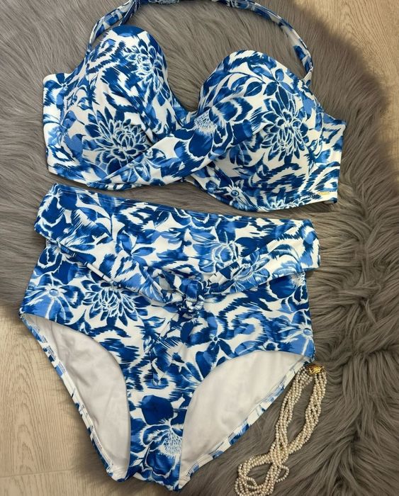 Купальник F&F розмір 75G , плавки М (12} ціна 800 грн.