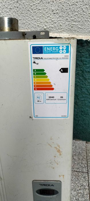 Excelente máquina para águas sanitárias.