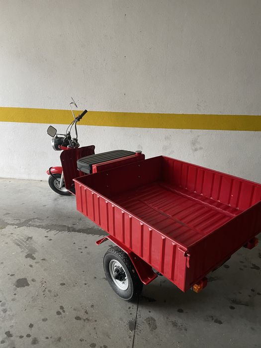 Dois Triciclos Famel Zundapp