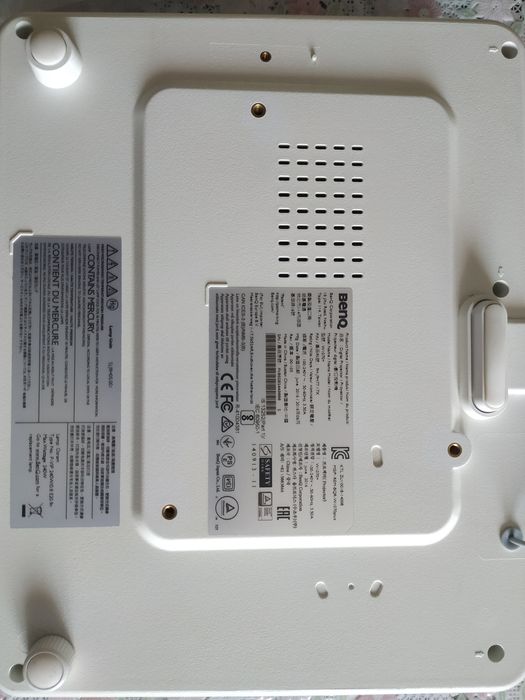 продам Benq W 1070 +