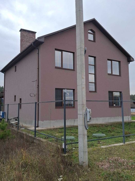 Продається будинок в с. Княжичі