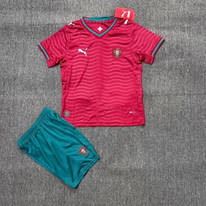 Camisolas de futebol 
Vendo camisolas de futeb