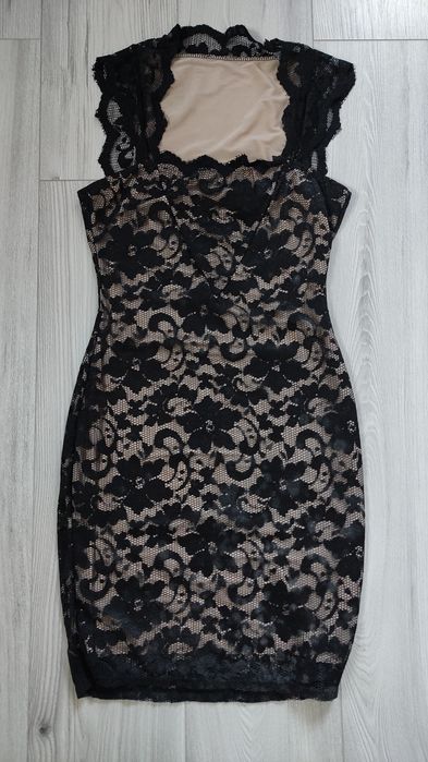 Sukienka mini beż czarna 38 M koronka
