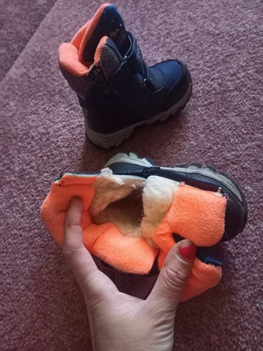Зимние детские сапожки 23 размер