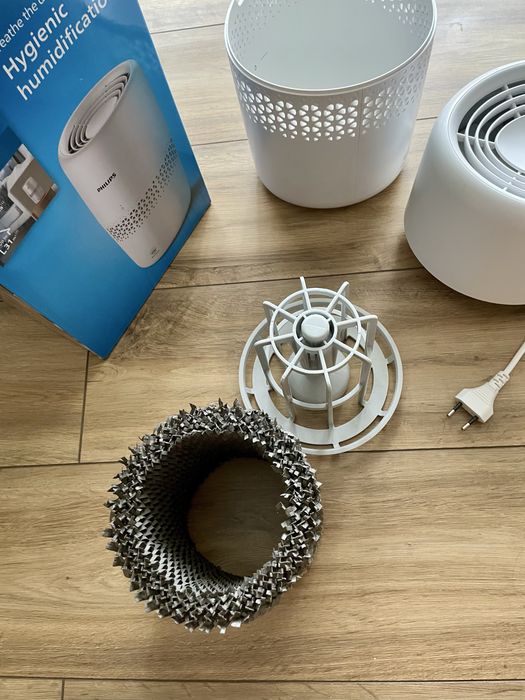 Зволожувач повітря Philips 2000 series