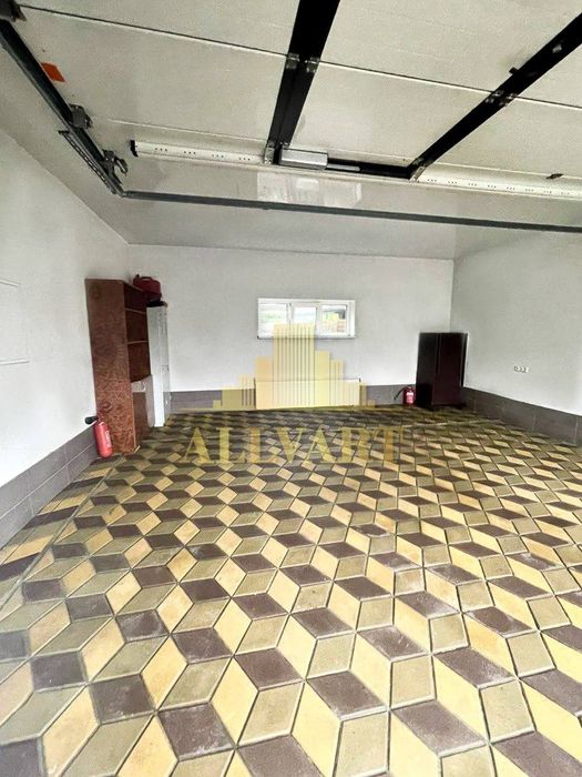 Продаж будинку на Оболоні, Оболонська набережна, метро Героїв Дніпра