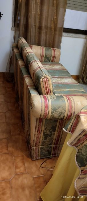 Sofá cama em otimo estado