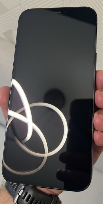 Продам Iphone 12 Pro MAX