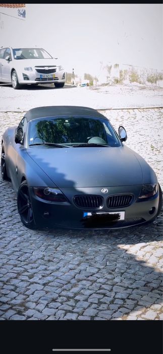 Vendo carro  Bmw Z4 2.5i  6 cilindros com 190CV com opcao de Gpl e gasolina