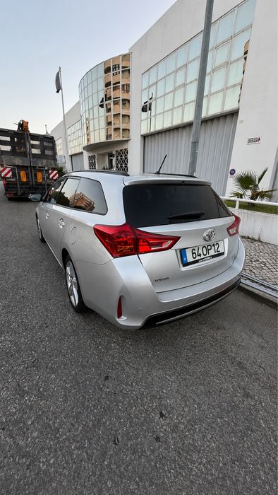 Toyota Auris Touring Sports 1.4 D-4D | 2014 |