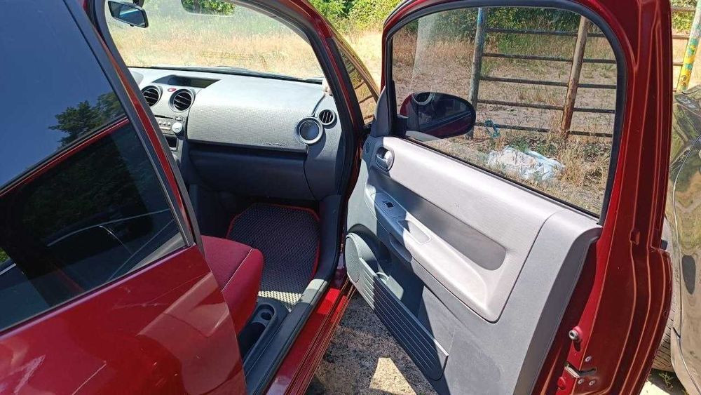 Mitsubishi Colt 2007 (1.3 Робот)