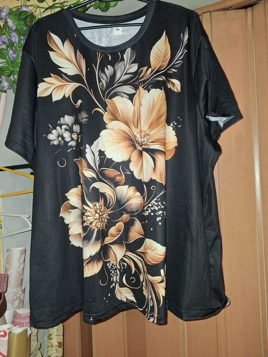 Bluzka czarna 5xl nr 109