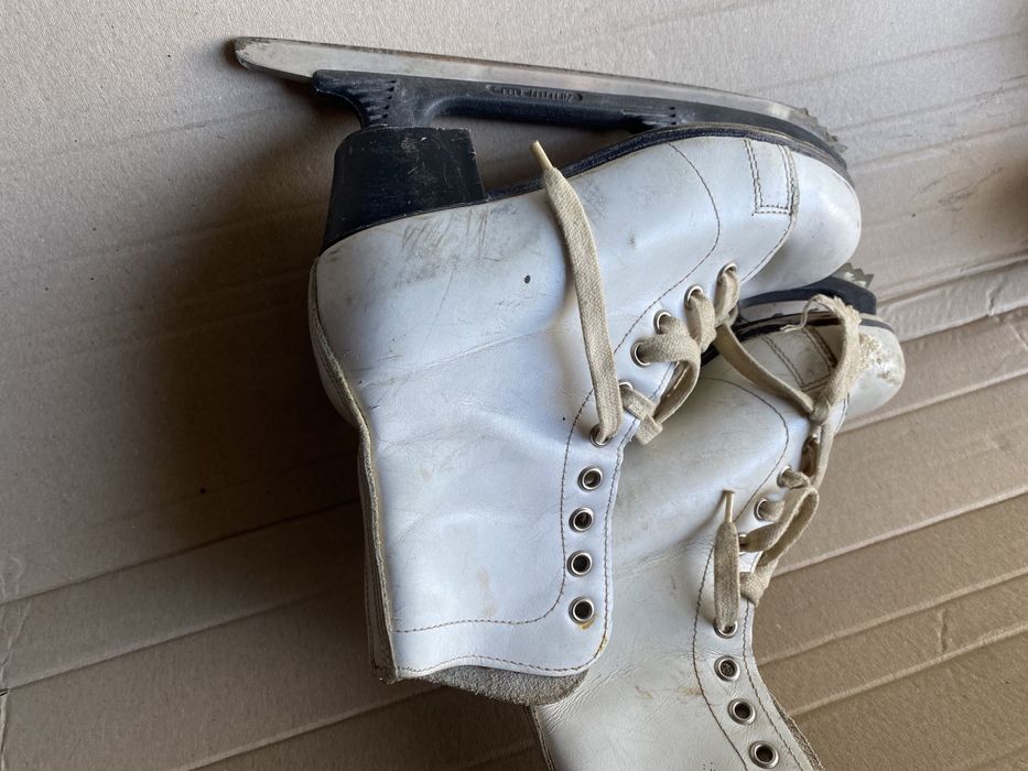 Ковзани дівочі для фігурного катання