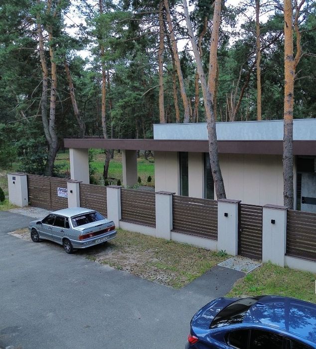 Продаётся дом в Обуховке в сосновом лесу закрытая территория река