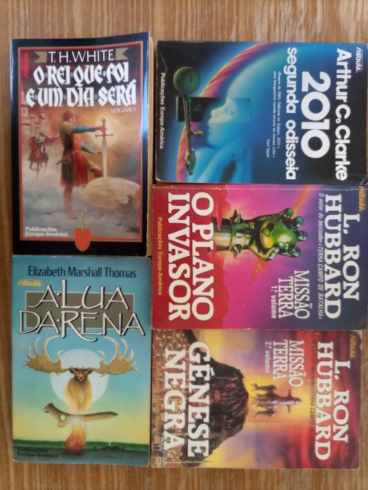 Livros das Colecções STAR WARS e NÉBULAS (Ficção Científica)