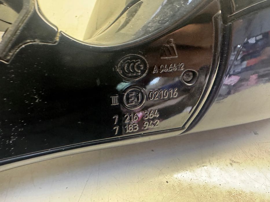 BMW 5 F10 Lusterko Prawe 5 PIN Imperialblau A89 EU
