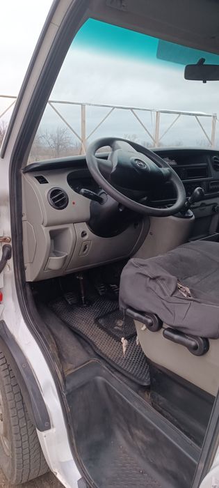 Опель мовано 2003р