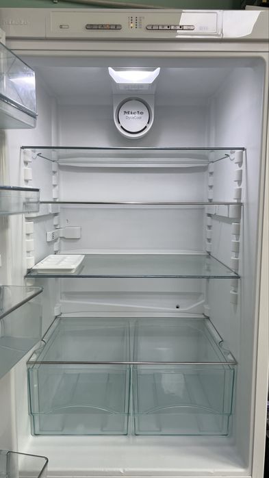 Холодильник Miele KFN 12924 SD-1