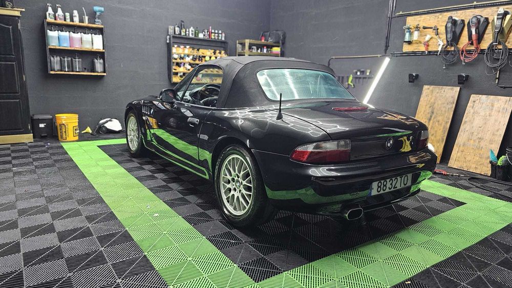 BMW Z3 1.9 de 1997 com 140cv