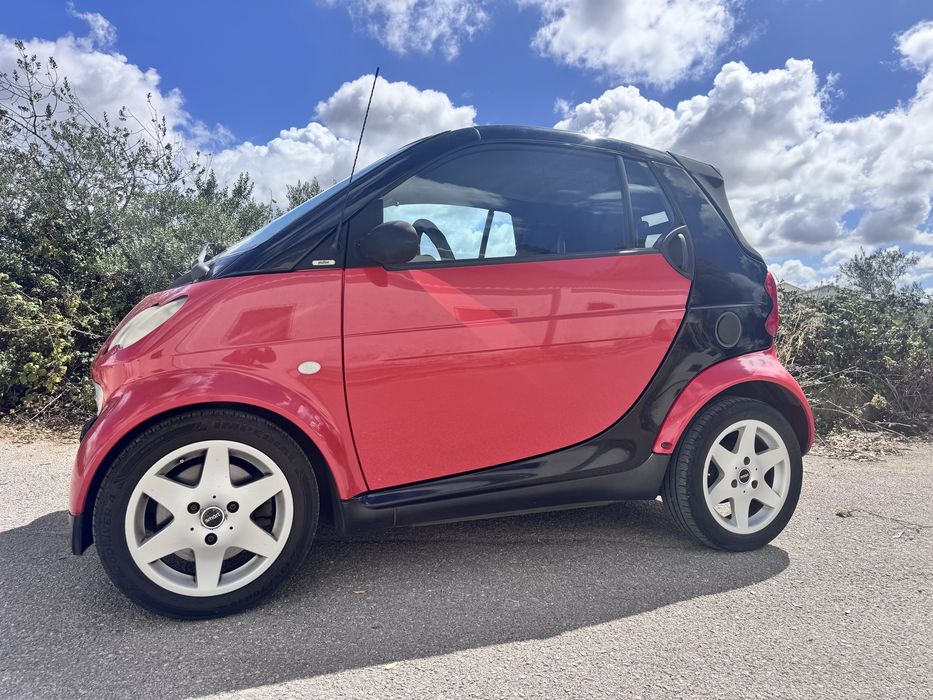 SMART FORTWO 0.8 cdi de 2004 poucos km otimo estado