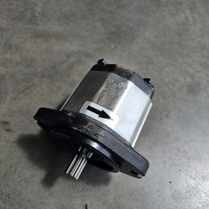 Гідравлічний насос hydraulics